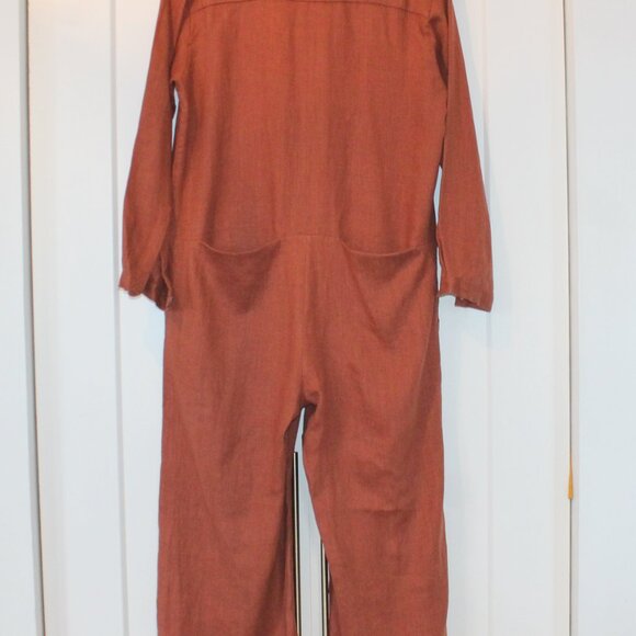 ZII ROPA Wade Linen Jumpsuit in Sangria - Picture 5 of 6